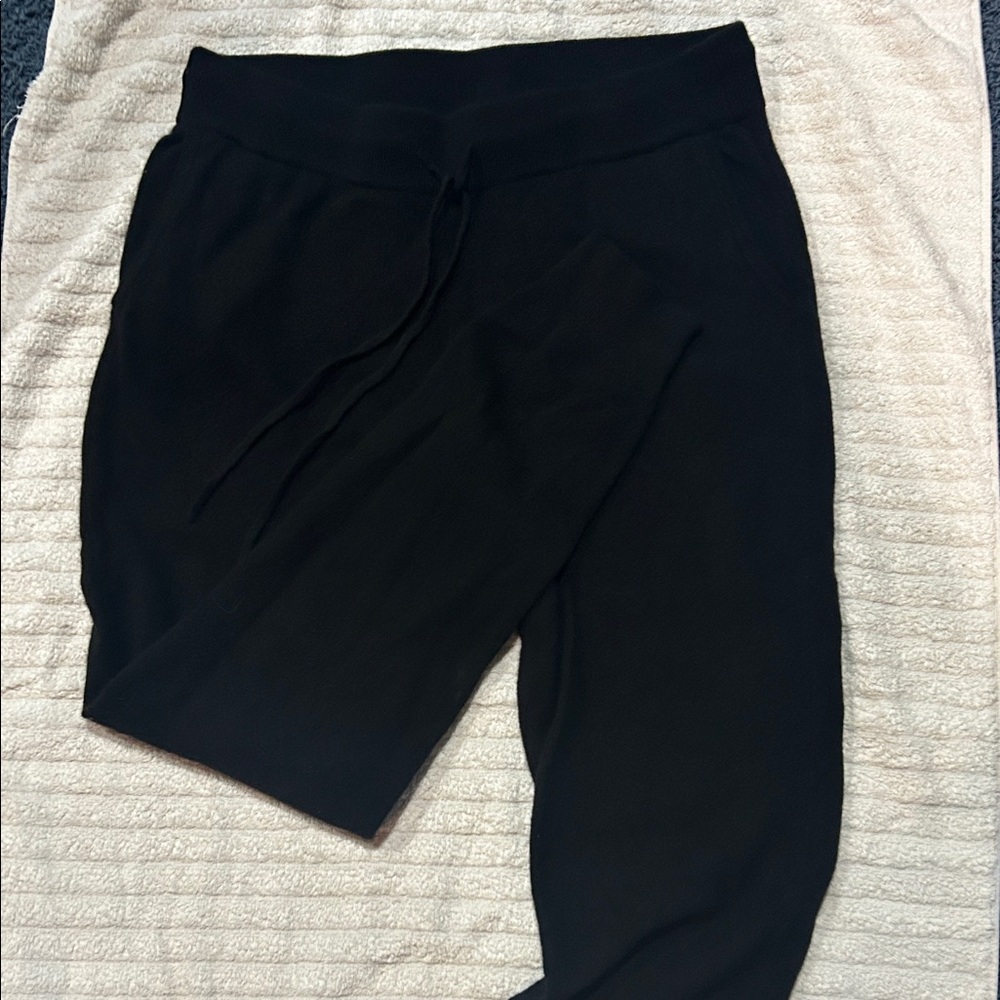 Quince Black Knitwear
